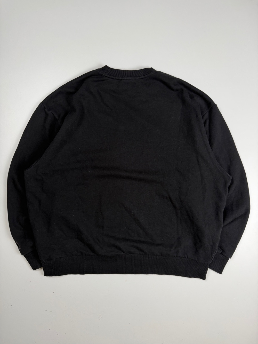 Kith Disney Embroidered Mickey Mouse Crewneck Sweatshirt Medium Black - Picture 2 of 10